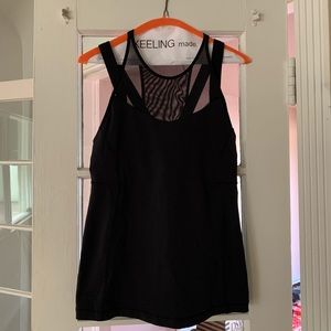 Lululemon tank with built in bra